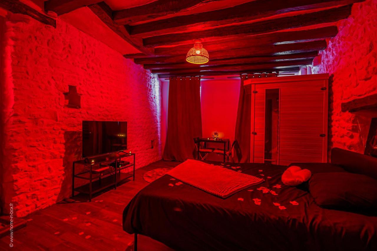 Love Room - Sauna - Secret Suite Au Calme เอตอมป์ส ภายนอก รูปภาพ