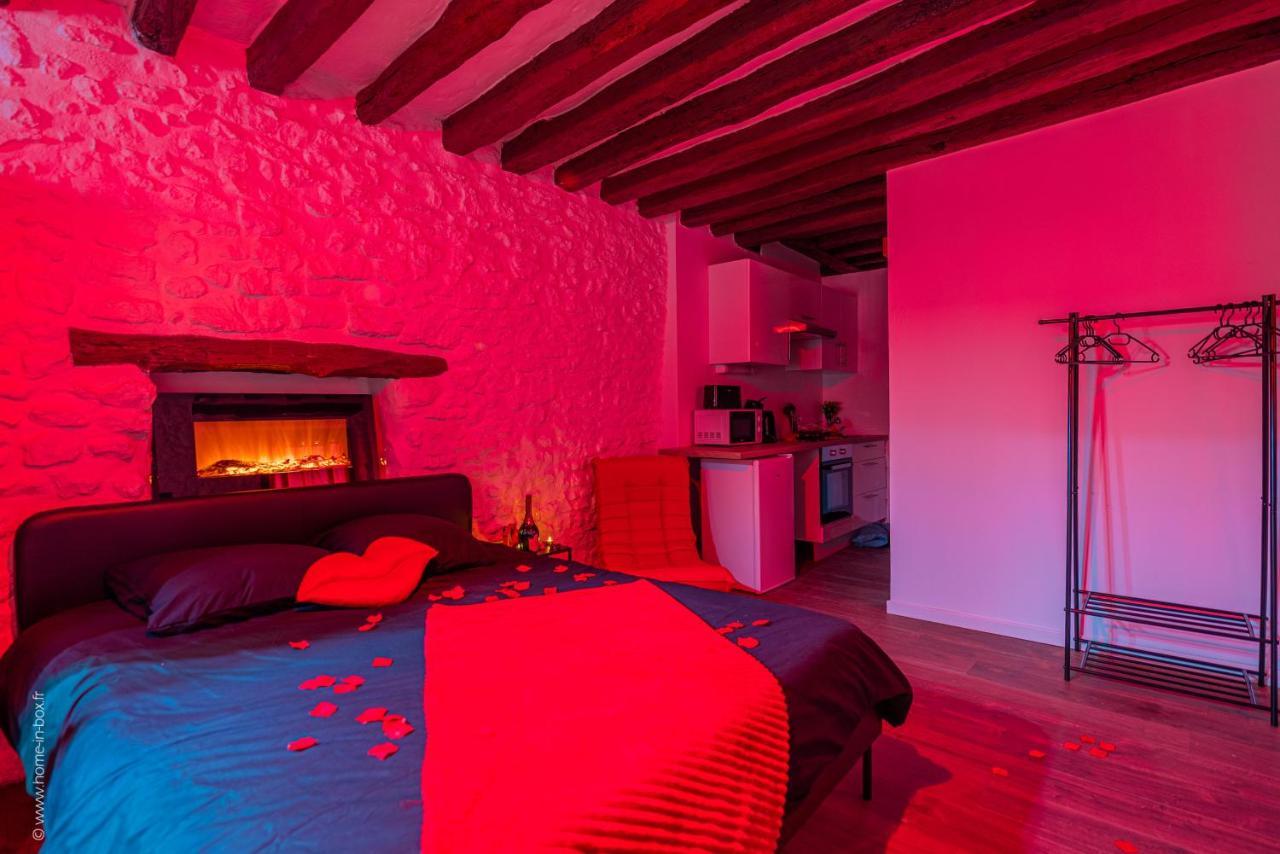 Love Room - Sauna - Secret Suite Au Calme เอตอมป์ส ภายนอก รูปภาพ